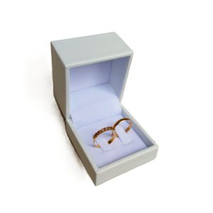 0336 - Estojo Courino Liso Branco Ganchos para Alianças